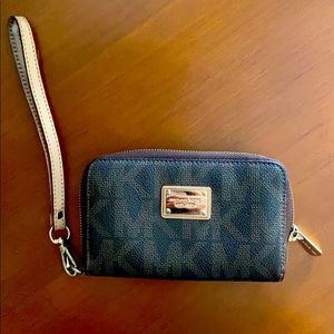 Michael Kors wristlet